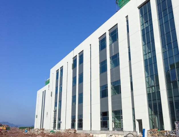 過フッ化炭化水素及びナノのコーティングはアルミニウム コイルの装飾的な表面をカバーした