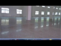 システムを堅くするWater-based液体の床